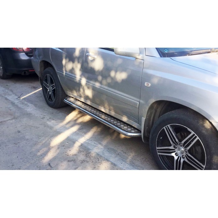Пороги с площадкой алюминиевый лист для Toyota Highlander 2001-2007