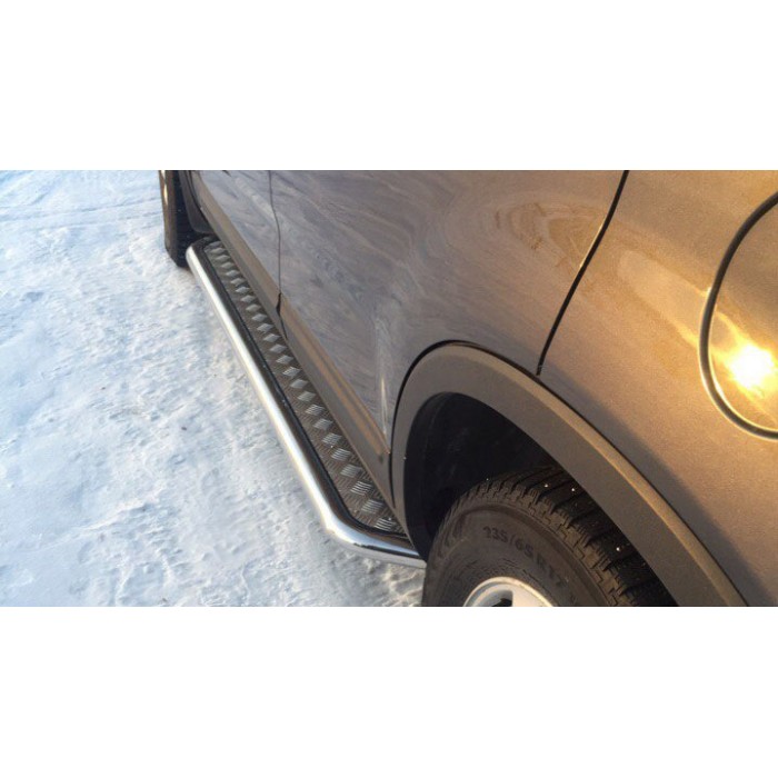Пороги с площадкой чёрный алюминиевый лист для Kia Sorento 2009-2012