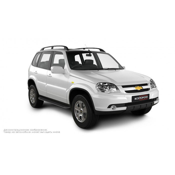 Пороги алюминиевые в полоску для Chevrolet Niva 2009-2020