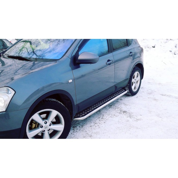Пороги с площадкой алюминиевый лист для Nissan Qashqai +2 2007-2010