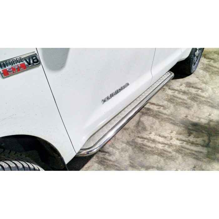 Пороги с площадкой алюминиевый лист для Toyota Tacoma 2015-2024