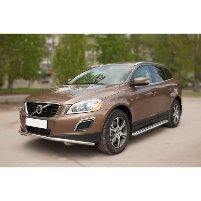 Пороги с площадкой чёрный алюминиевый лист для Volvo XC60 2014-2017