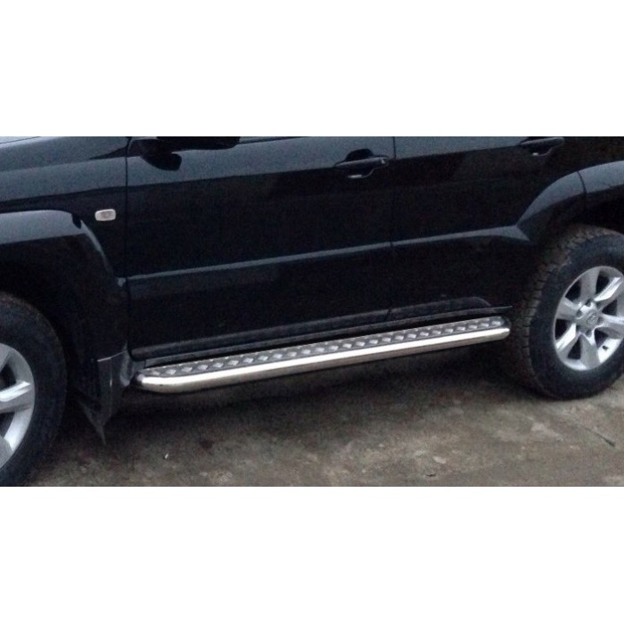 Пороги с площадкой алюминиевый лист для Toyota Fortuner 2005-2015