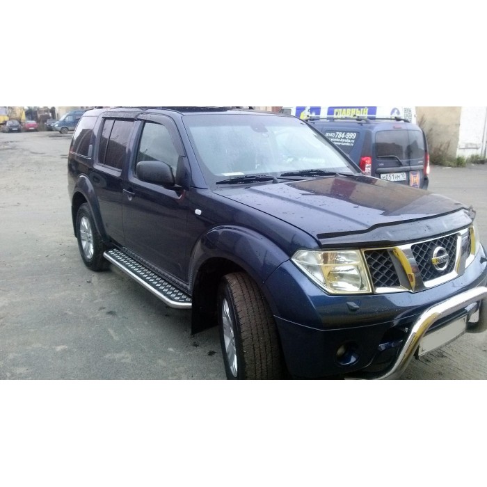 Пороги с площадкой чёрный алюминиевый лист для Nissan Pathfinder R51 2004-2009