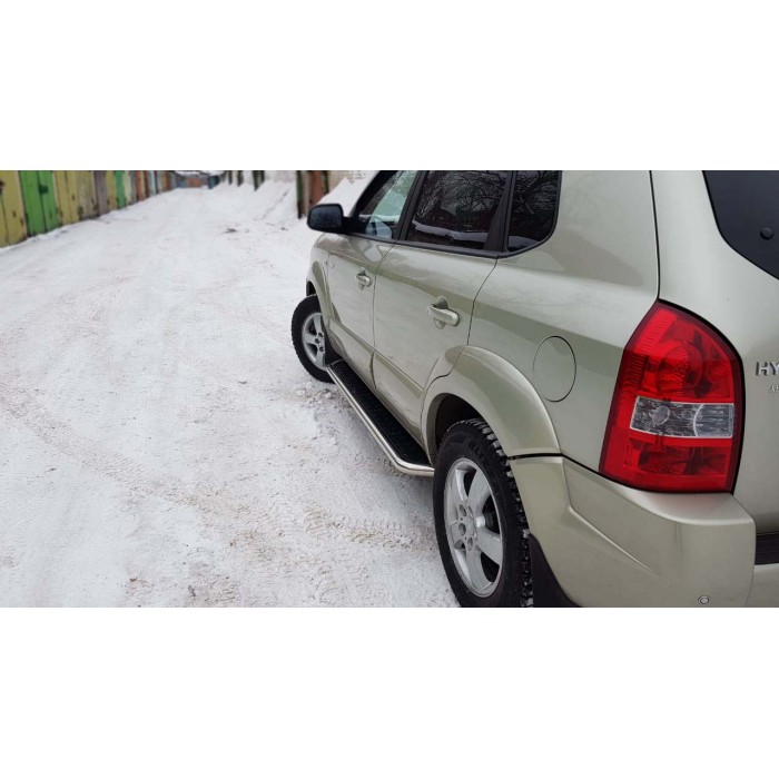 Пороги с площадкой чёрный алюминиевый лист для Hyundai Tucson 2004-2010