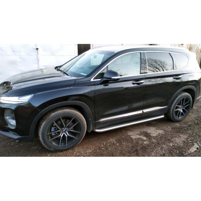 Пороги с площадкой чёрный алюминиевый лист для Hyundai Santa Fe 2021-2024
