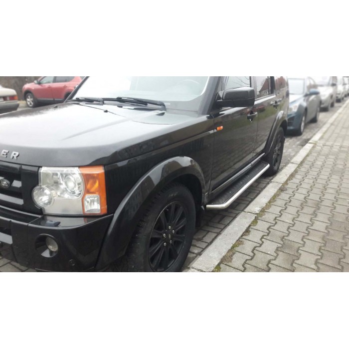 Пороги с площадкой чёрный алюминиевый лист для Land Rover Discovery 2005-2016