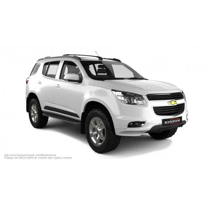 Пороги алюминиевые в полоску для Chevrolet TrailBlazer 2013-2018