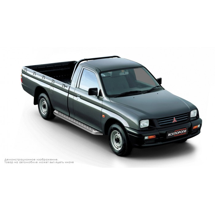 Пороги алюминиевые с нержавеющей площадкой для Mitsubishi L200 1996-2005