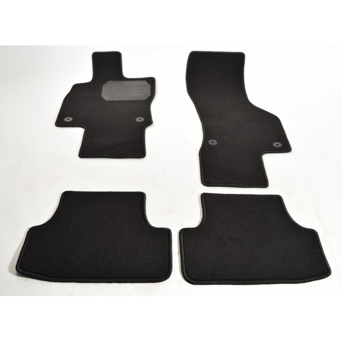 Коврики в салон Norplast текстиль чёрные с подпятником для Volkswagen Golf 7 2013-2020