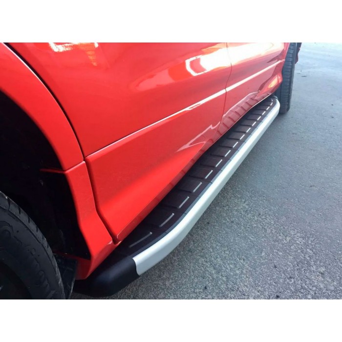 Пороги алюминиевые Dolunay Black на короткую базу для Opel Vivaro 2001-2018 артикул 26.DLM.01.19.KS.S