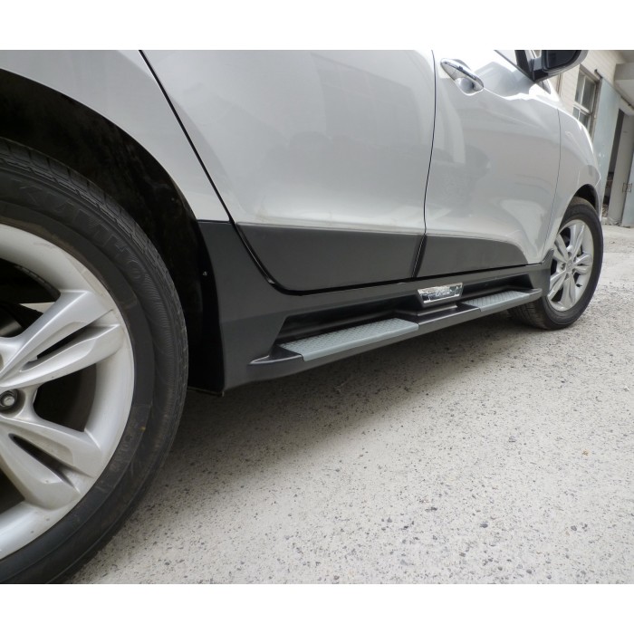 Пороги алюминиевые ОЕМ classic для Hyundai ix35 2010-2015 артикул oem-1037