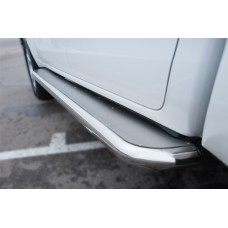 Пороги с площадкой нержавеющий лист 63 мм для Toyota Hilux 2015-2020
