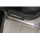 Накладки на пороги Russtal карбон с надписью для Toyota Corolla 2013-2018 артикул TOYCR13-06