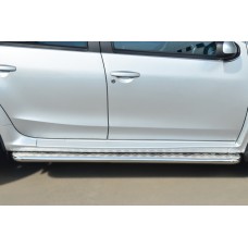 Пороги с площадкой алюминиевый лист 42 мм для Nissan Terrano 2014-2023