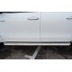 Пороги с площадкой алюминиевый лист 42 мм вариант 1 для Toyota Hilux 2015-2020 артикул THL-0021491