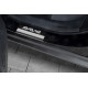 Накладки на пороги Russtal карбон с надписью для Toyota RAV4 2019-2023 артикул TR4Z19-06