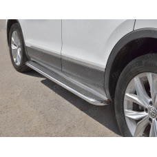 Пороги с площадкой нержавеющий лист 42 мм для Volkswagen Tiguan 2016-2023