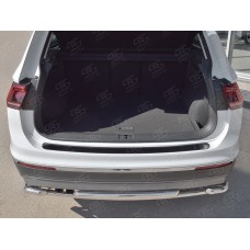 Накладка на задний бампер лист зеркальный для Volkswagen Tiguan 2016-2022
