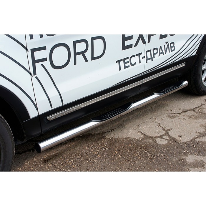 Пороги труба с накладками 76 мм серебристая для Ford Explorer 2018-2019 артикул FEX18005S