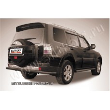 Защита заднего бампера 76 мм чёрная для Mitsubishi Pajero 4 2006-2023