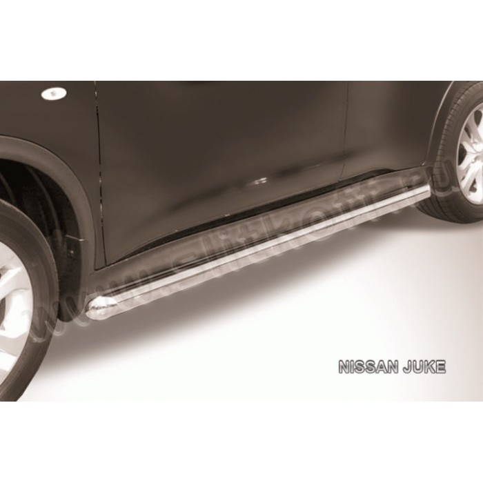 Пороги труба 57 мм серебристая для Nissan Juke 2WD 2010-2018 артикул NJ2WD007S
