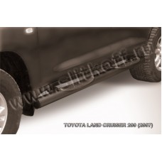 Пороги труба с накладками 76 мм чёрная для Toyota Land Cruiser 200 2007-2011
