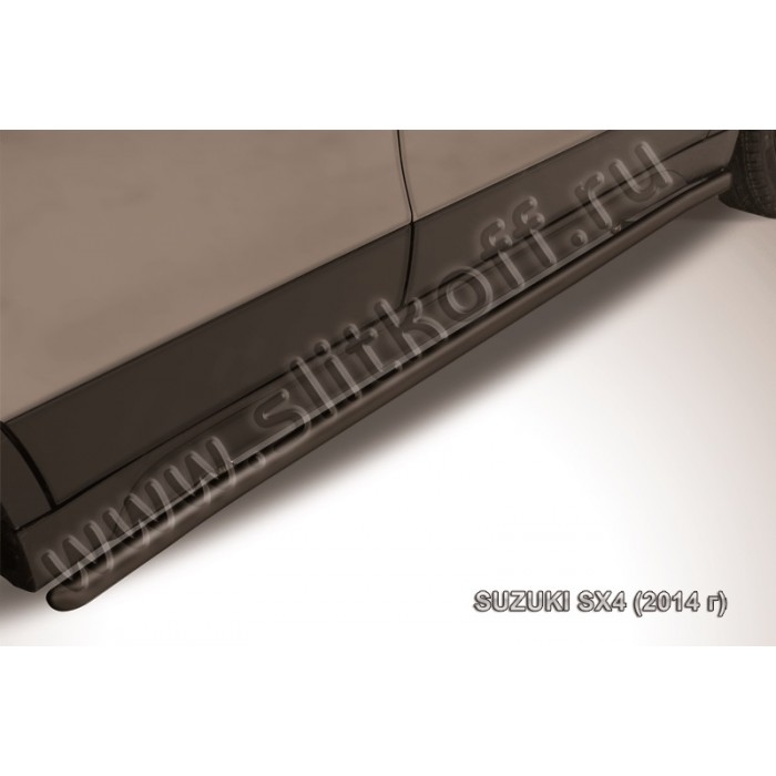 Пороги труба 42 мм с гибами чёрная для Suzuki SX4 2013-2022 артикул SSX414005B