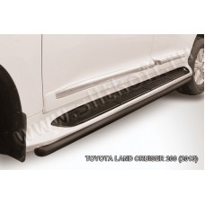 Защита штатных порогов 57 мм чёрная для Toyota Land Cruiser 200 2013-2015