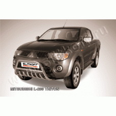 Кенгурятник низкий 57 мм с защитой картера Black Edition для Mitsubishi L200 Triton 2006-2014