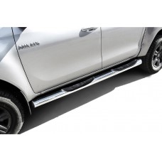 Пороги труба с проступью 76 мм Black Edition для Toyota Hilux 2020-2024