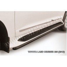 Защита штатных порогов 42 мм чёрная для Toyota Land Cruiser 200 2013-2015