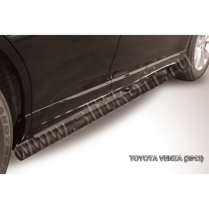 Пороги труба 57 мм чёрная для Toyota Venza 2012-2017 артикул TVEN007B