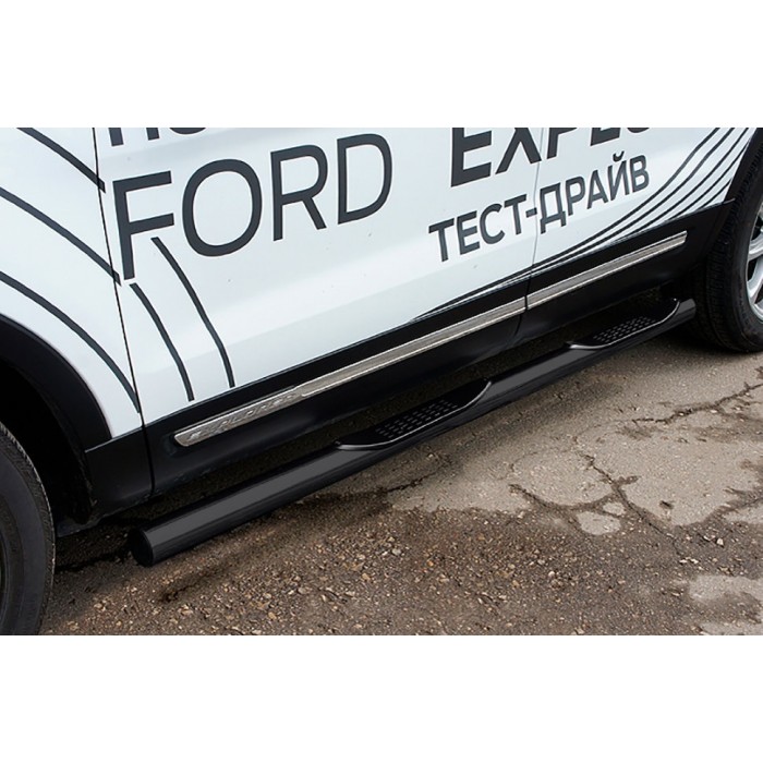 Пороги труба с накладками 76 мм чёрная для Ford Explorer 2015-2017 артикул FEX15005B