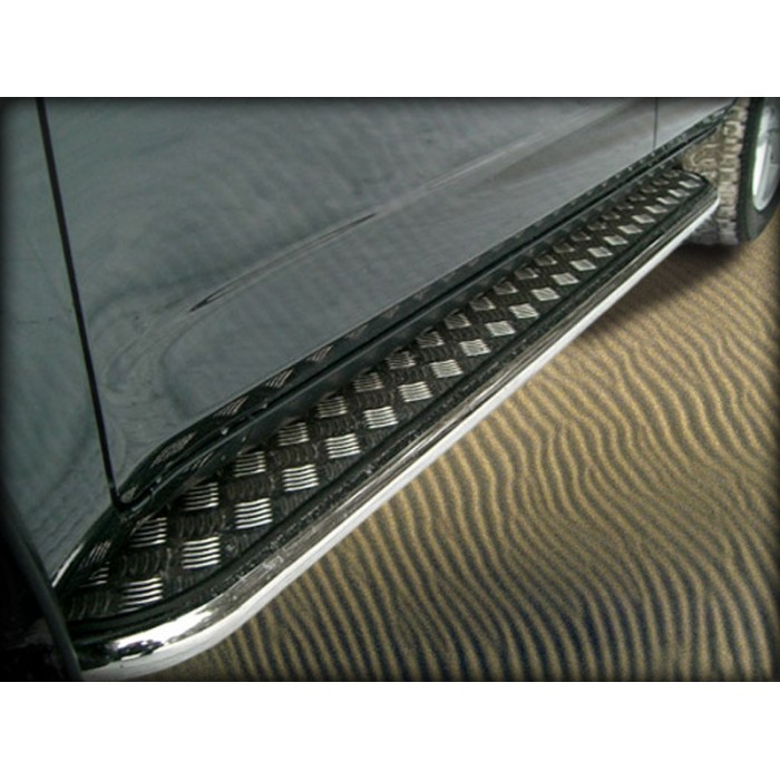 Пороги с площадкой алюминиевый лист 43 мм для Toyota RAV-4 2006-2009 артикул TRN_5.1
