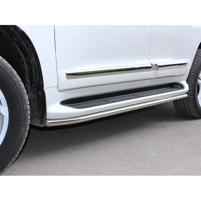 Защита штатного порога 43 мм для Toyota Land Cruiser 200 2013-2015 артикул LCN2013_7.1