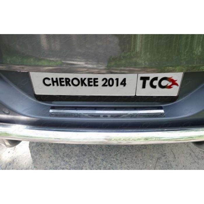 Накладка на задний бампер зеркало для Jeep Cherokee 2014-2018 артикул JEEPCHER14-16