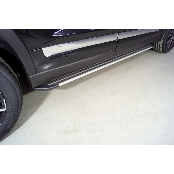Пороги алюминиевые Slim Line Silver для Chery Tiggo 8 Pro 2021-2023 артикул CHERTIG8P21-26S