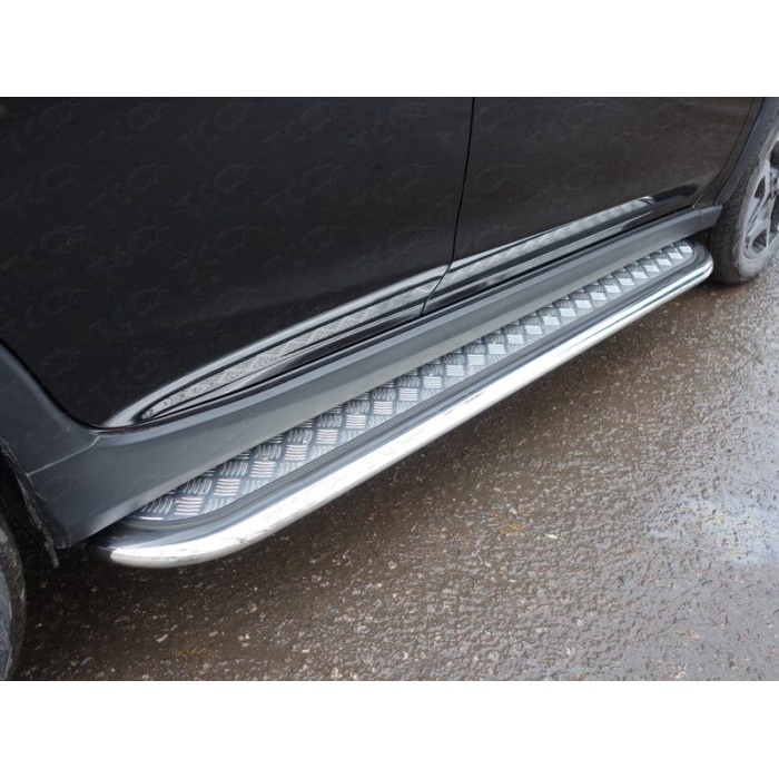 Пороги с площадкой алюминиевый лист 75х42 мм для Subaru XV 2017-2023 артикул SUBXV17-10