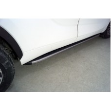 Пороги алюминиевые с пластиковой накладкой карбон серые  для Toyota Highlander 2020-2023
