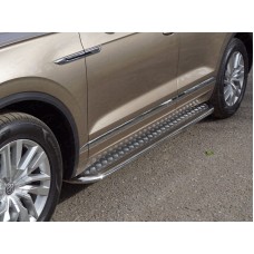 Пороги с площадкой алюминиевый лист 75х42 мм для Volkswagen Touareg 2018-2023