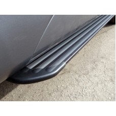 Пороги алюминиевые Slim Line Black для Audi Q3 2011-2018
