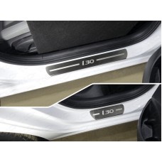 Накладки на пороги шлифованный лист надпись I30 4 штуки для Hyundai i30 2017-2023