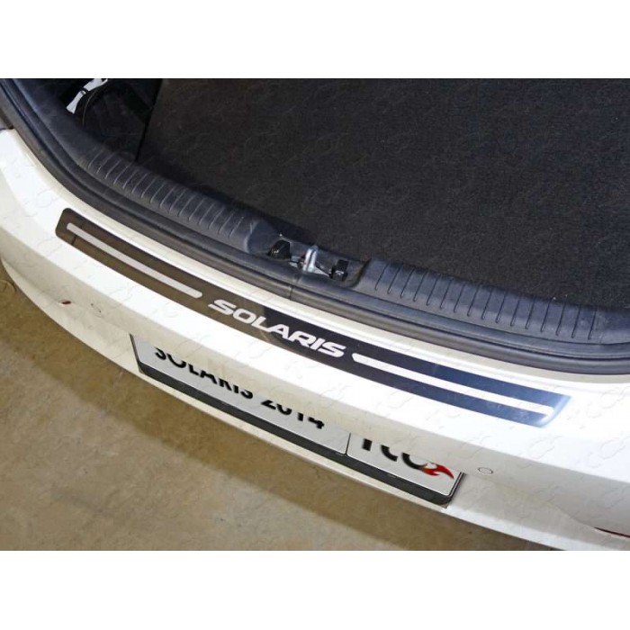 Накладка на задний бампер зеркальный лист надпись Solaris только седан для Hyundai Solaris 2014-2017 артикул HYUNSOL14-18