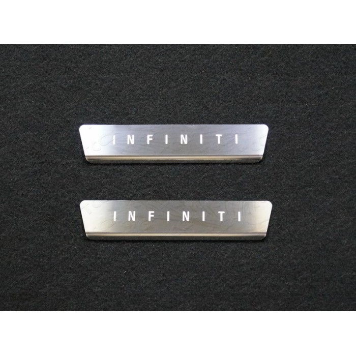 Накладки на задние пороги лист шлифованный надпись Infiniti 2 шт для Infiniti QX50 2018-2023 артикул INFQX5018-05