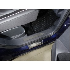 Вставки задние на пластиковые пороги шлифованный лист 2 штуки для Volkswagen Tiguan 2016-2023
