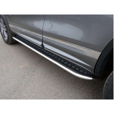 Пороги овал с площадкой алюминиевый лист 75х42 мм для Volkswagen Touareg R-Line 2014-2017