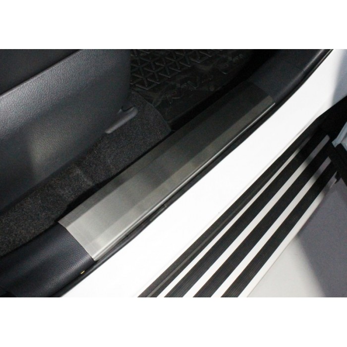 Накладки на пластиковые пороги лист шлифованный 4 шт для Toyota RAV4 2019-2023 артикул TOYRAV19-02