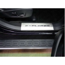 Накладки на пороги шлифованный лист надпись Explorer 2 шт для Ford Explorer 2015-2017