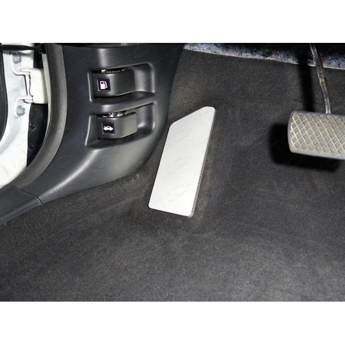 Накладка площадки левой ноги лист алюминий 4 мм для Honda CR-V 2017-2023 артикул HONCRV17-13
